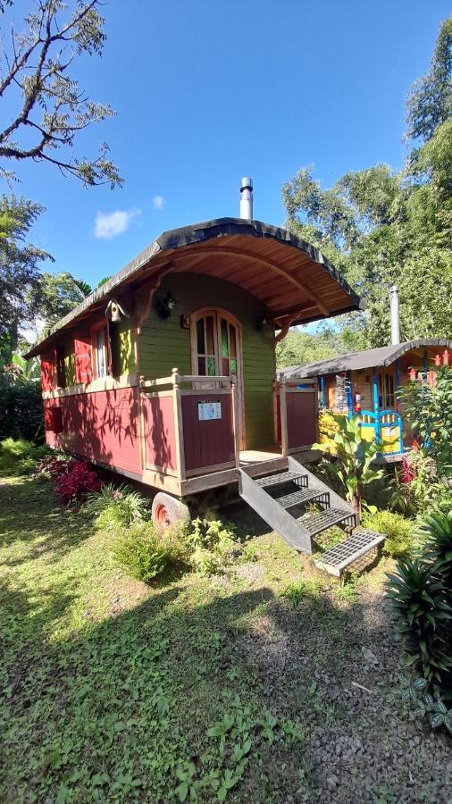 Hosteria La Roulotte - Mindo Ngoại thất bức ảnh