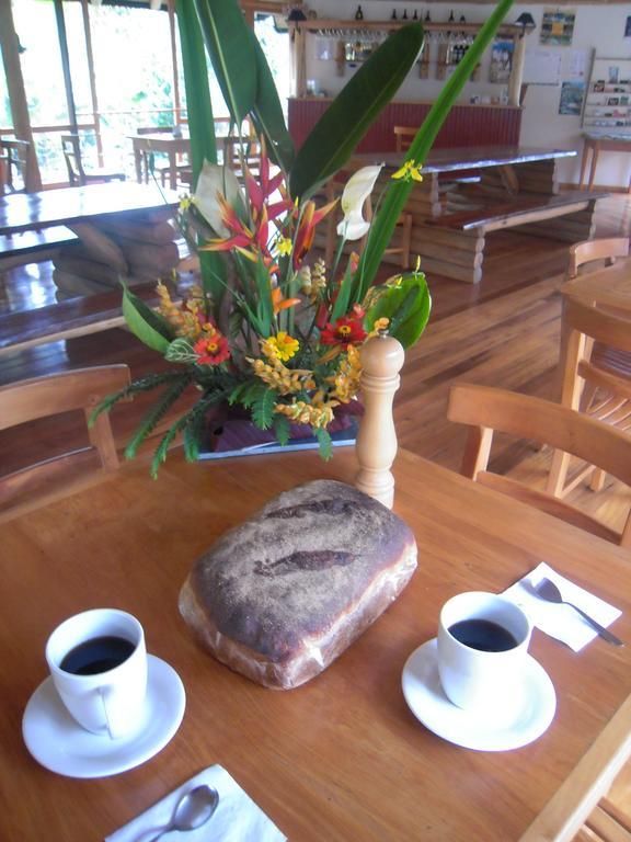 Hosteria La Roulotte - Mindo Ngoại thất bức ảnh