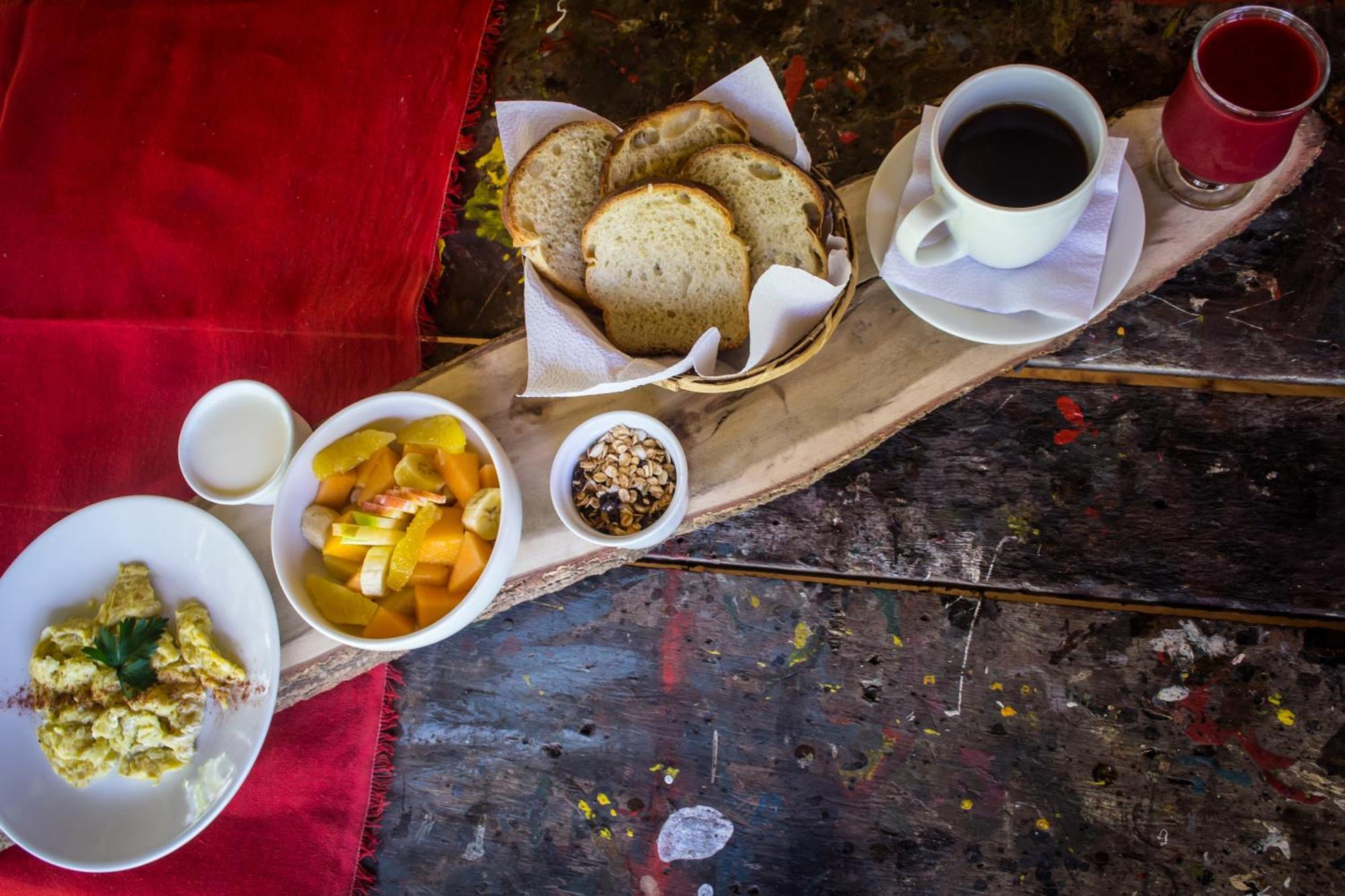 Hosteria La Roulotte - Mindo Ngoại thất bức ảnh